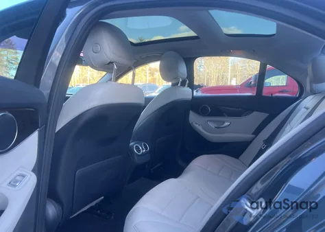 2016 Mercedes-Benz C 300 4Matic from USA, damaged, VIN WDDWF4KB1GR163573